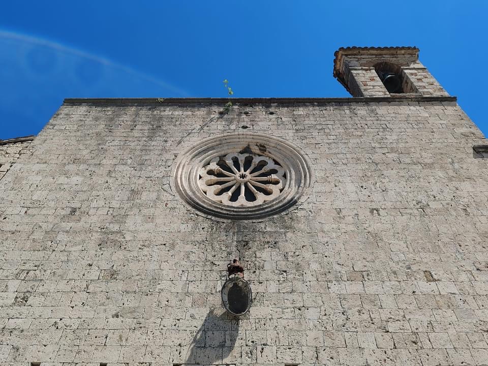 Facciata di San Pietro in Castello, Ascoli Piceno